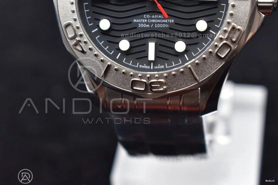 On Diver Black 300M SS Dial Seamaster Bracelet Black VSF 1:1 Best Ceramic A8800 Edition 1114